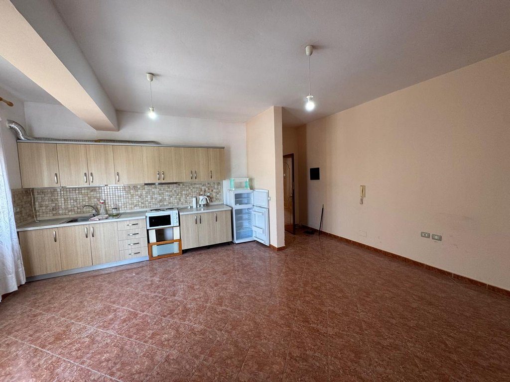 SHITET APARTAMENT 2+1 TEK ALBANO DHE ROMINA!
