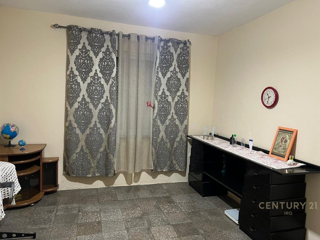 Apartament 2+1 prane Sheshit Skenderbej