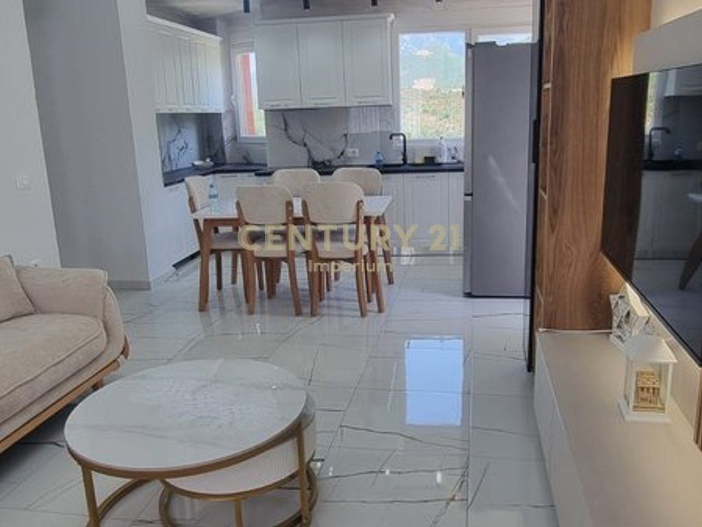 Apartament 2+1 me Qira në Fresk