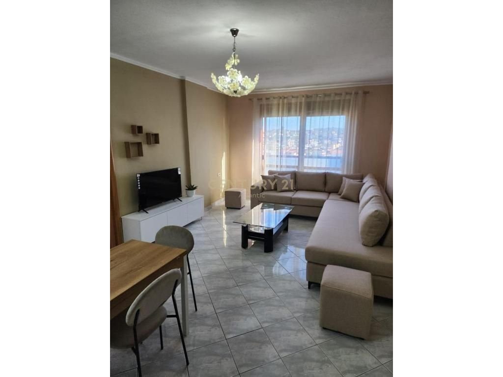 Apartament 1+1 Me Qira në Plazh Hekurudha, Durrës