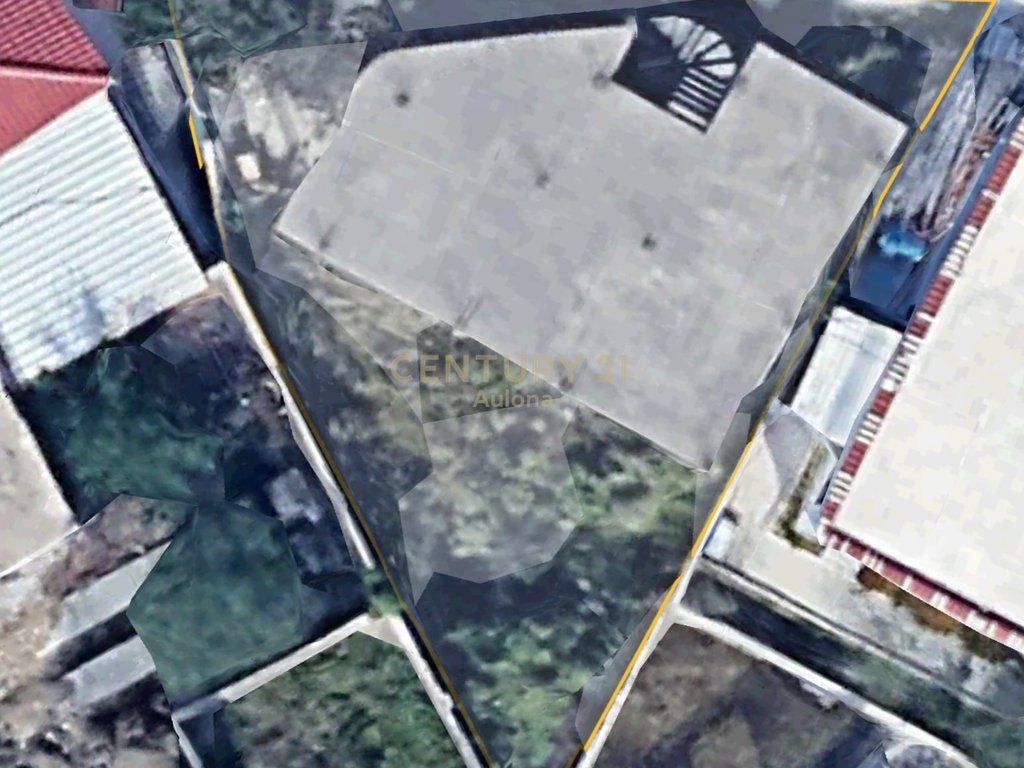 Ndërtesë për Shitje pranë Plazhit të Vjetër