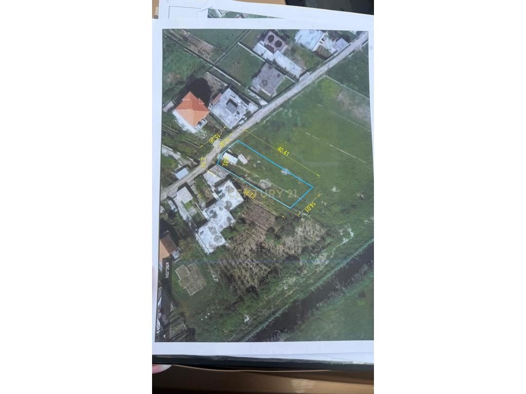 Tokë Industriale Për Shitje në Arapaj, Durrës - 90,000€ | 558 m²