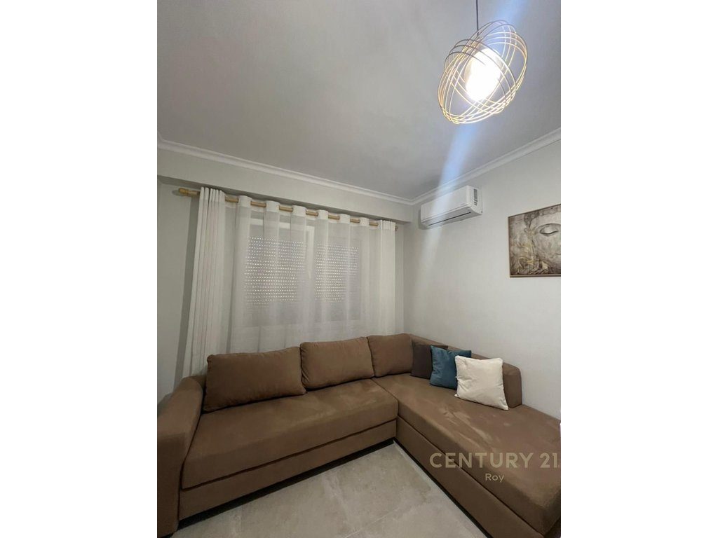 JEPET ME QERA APARTAMENT 1+1 NE GOLEM !!!