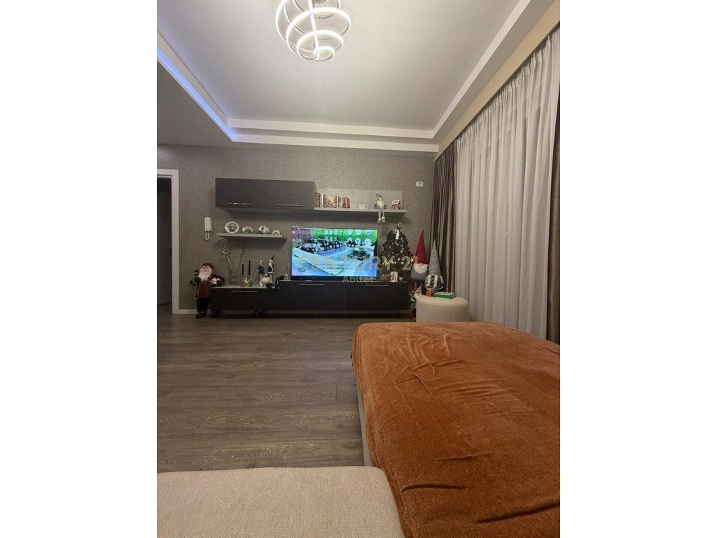APARTAMENT 2+1 PER SHITJE, KODRA E DIELLIT
