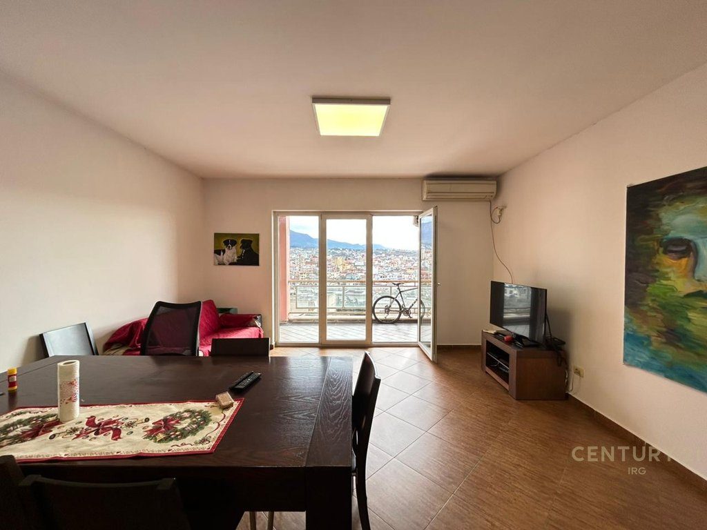 OKAZION, APARTAMENT 2+1+2 TE OXHAKU.