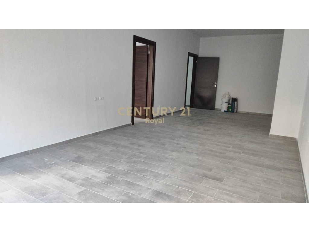 Apartament 2+1 per qira në Fresku, Tiranë - 400€ | 94.5 m²