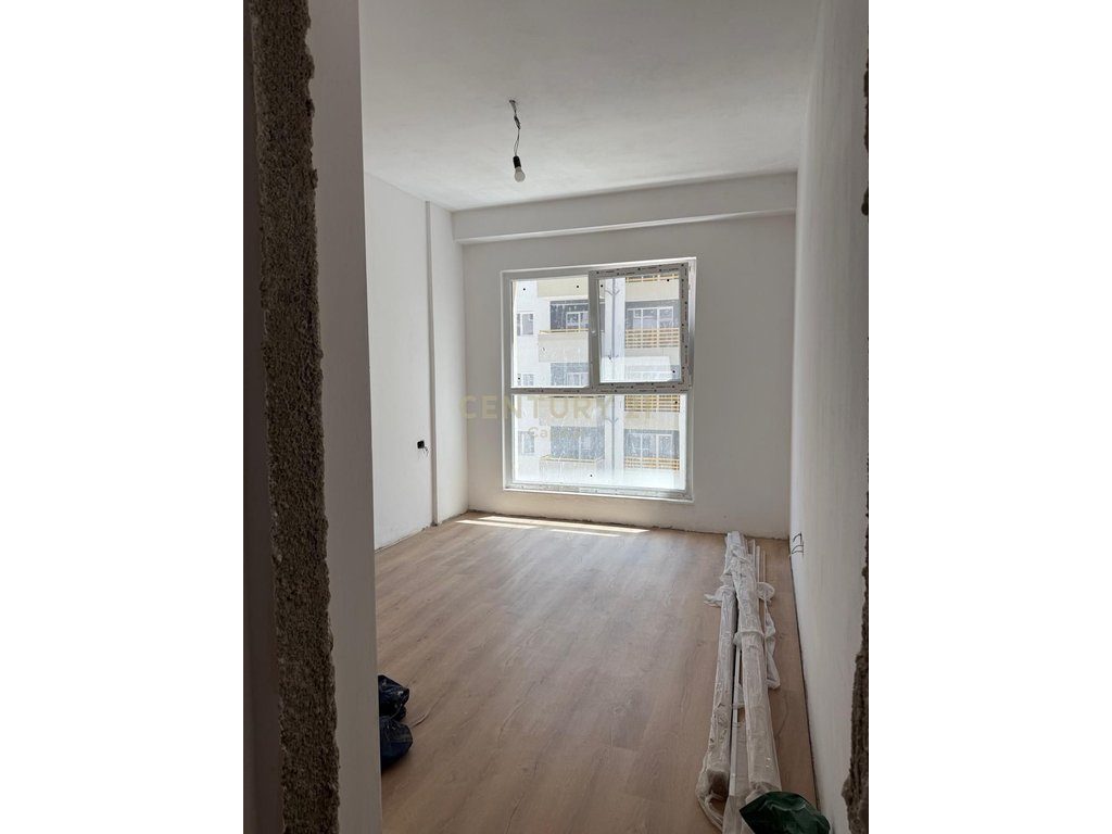 JEPET ME QIRA APARTAMENTI 1+1 REZIDENCA AURA, LAPRAKE