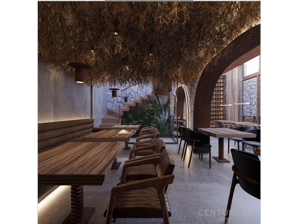 SHITET HOTEL BOUTIQUE ME 8 DHOMA DHE 3 SUITA NE KORCE!
