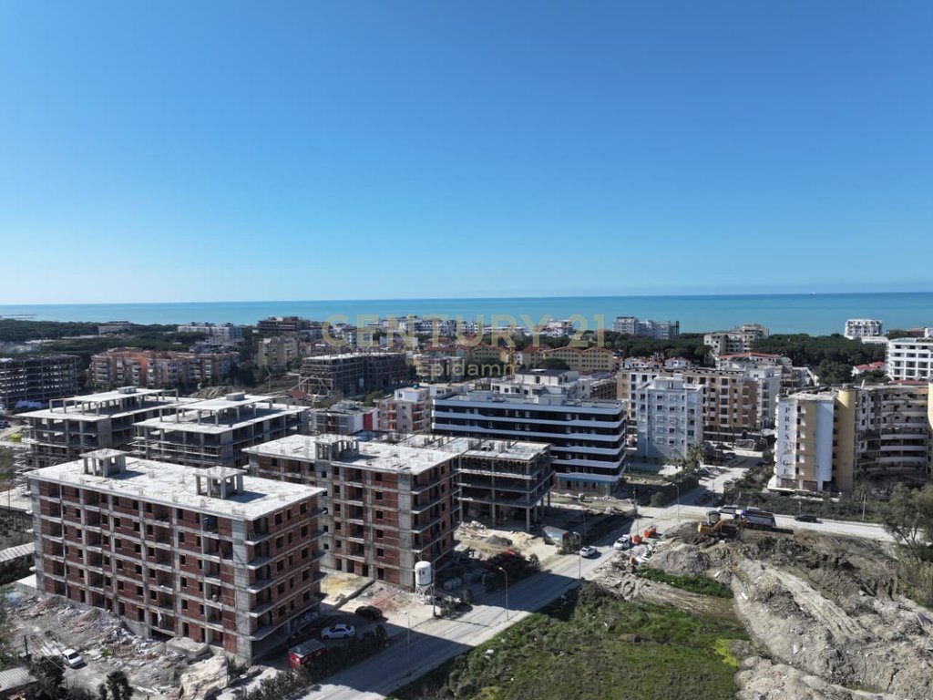 Apartament  2+1 Per Shitje në Rezidencën West Coast – Vetëm 300m nga Deti