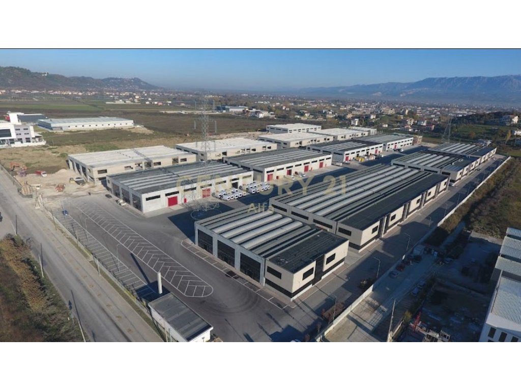 Kapanon  per shitje tek Tirana Industrial Park!