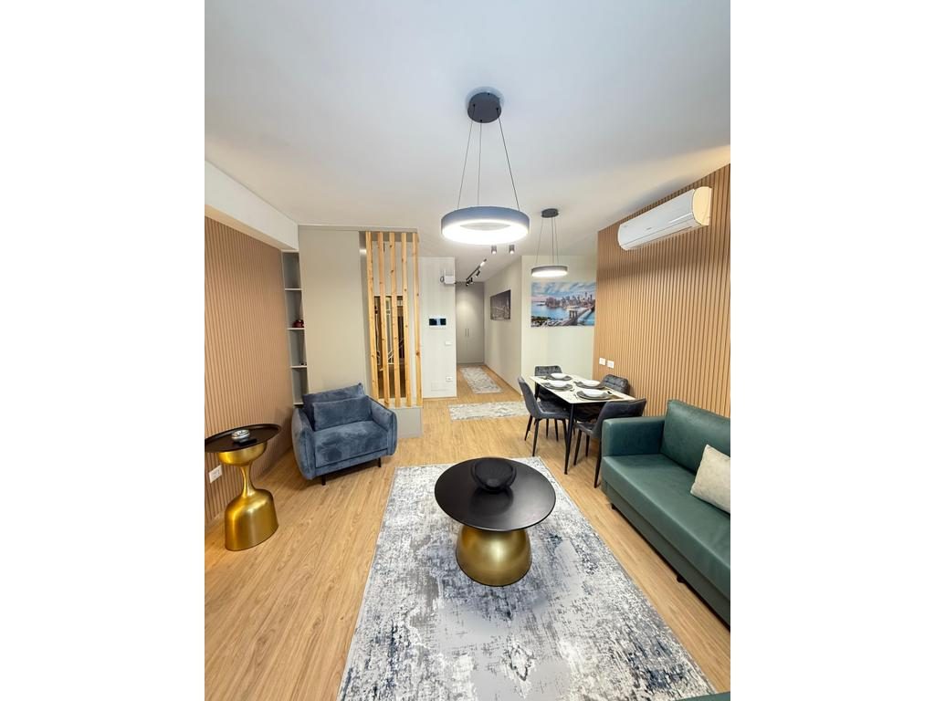 APARTAMENT LUKSOZ NE SHITJE, NE KOMPLEKSIN "FRATARI" NE ASTIR!