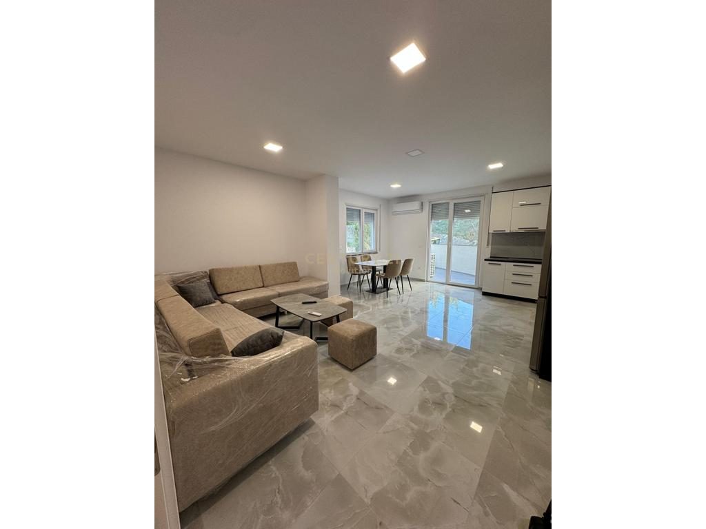 APARTAMENT 2+1 PER QIRA PRANE KOMLEKSIT MATEO!