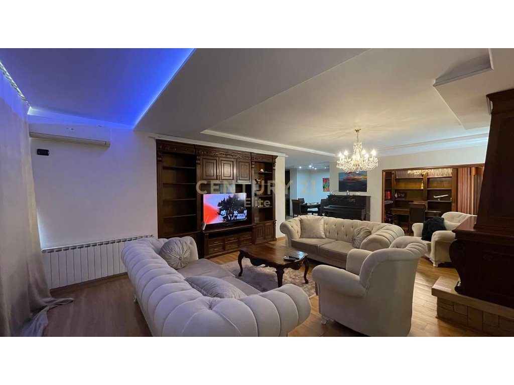 Qira, Apartament 2+1+2, Sheshi Willson