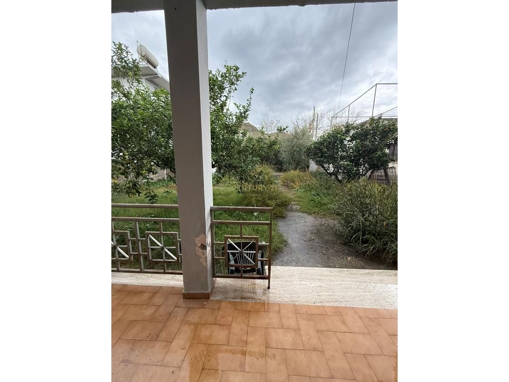 SHITET – Banesë Private me Truall në Lagjen Kushtrim!!!
