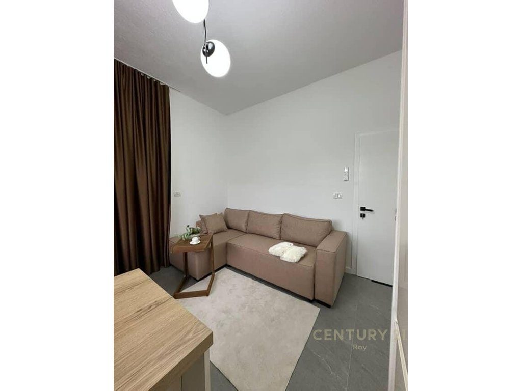 VILE PRIVATE NE SHITJE, SHKEMBI I KAVAJES, DURRES!