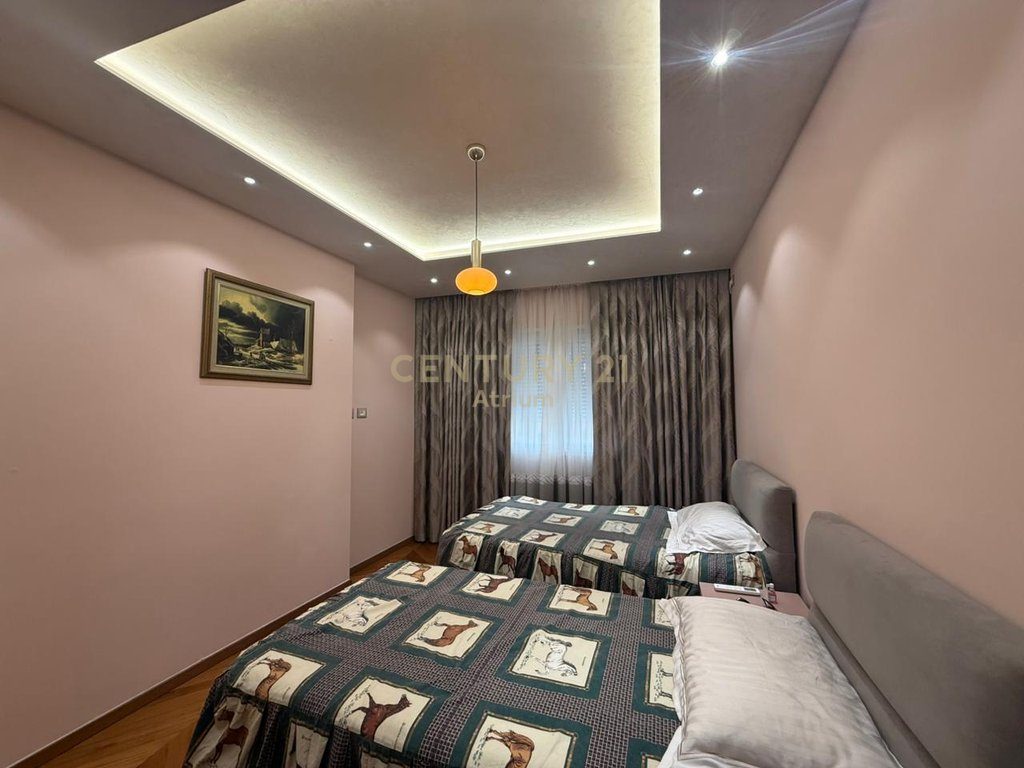 SHITET APARTAMENT PREMIUM 1+1 NE ZEMER TE TIRANES TEK PAZARI I RI!