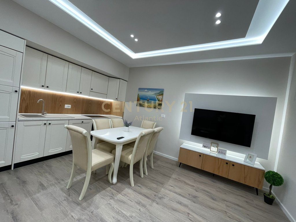 SHITET APARTAMENT 1+1 NE PLAZH HEKURUDHA, DURRES!