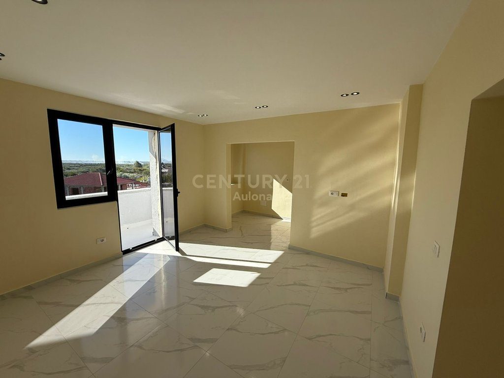 APARTAMENT 1+1 PER SHITJE NE NOVOSEL