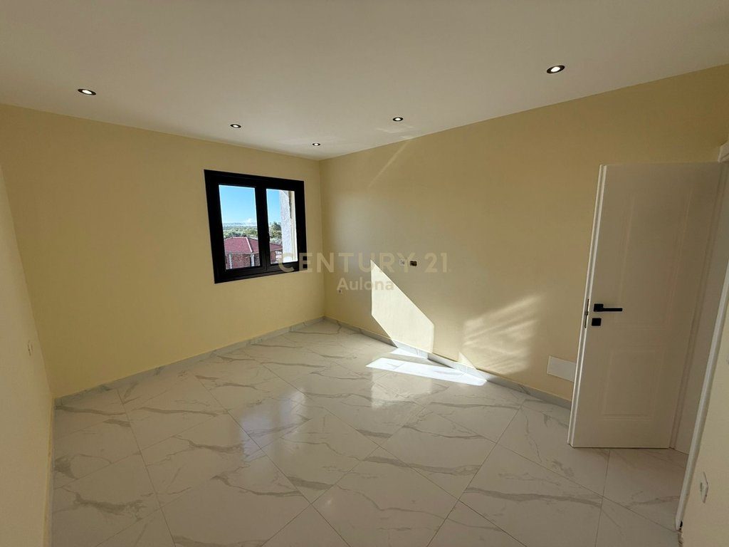 APARTAMENT 1+1 PER SHITJE NE NOVOSEL