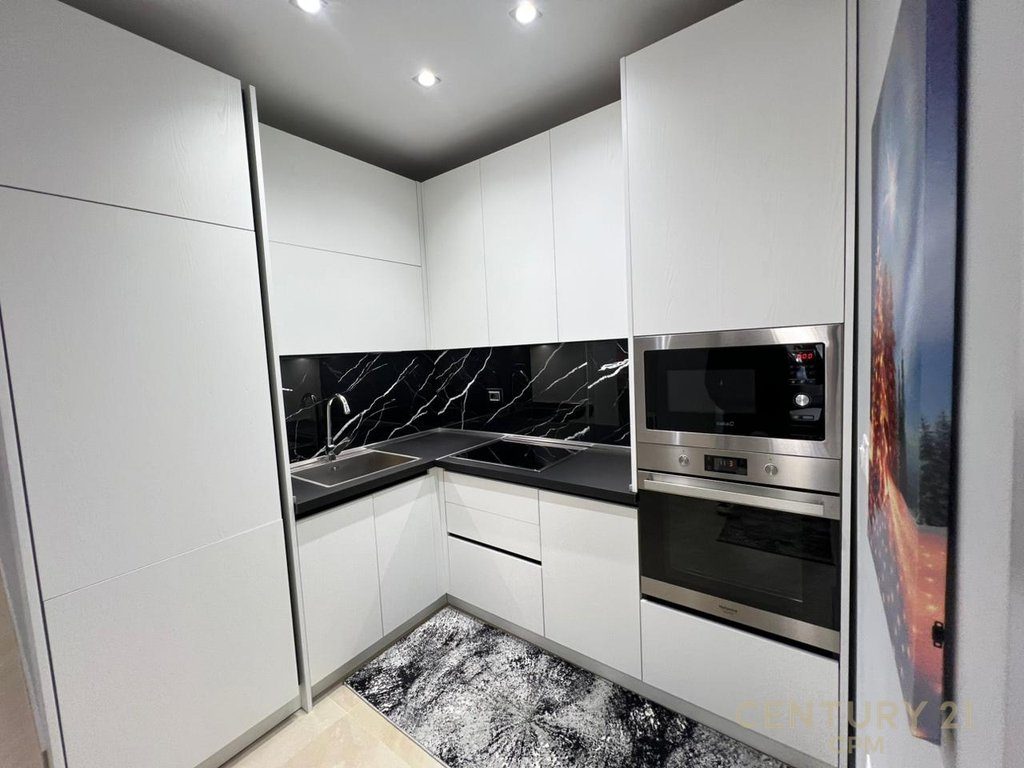 Apartament 2+1+DEPO Për Shitje në Kopshti Botanik Zoologjik, Tiranë - 220,000€ | 95.5m²