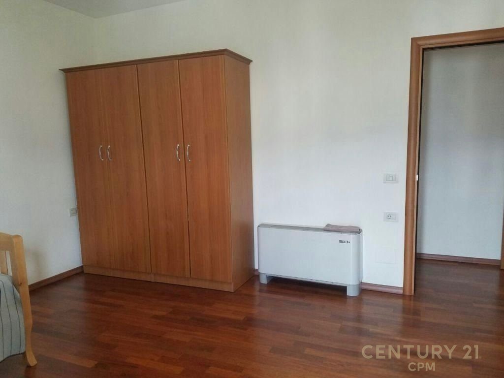 Apartament per qira tek ETC!