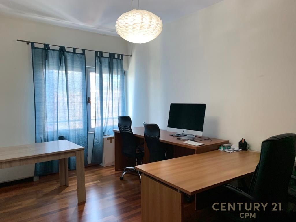 Apartament per qira tek ETC!
