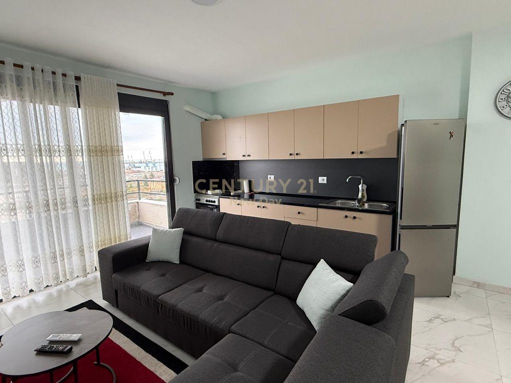 JEPET APARTAMENT 2+1+2T ME QIRA PRANE GALAKTIKUT!