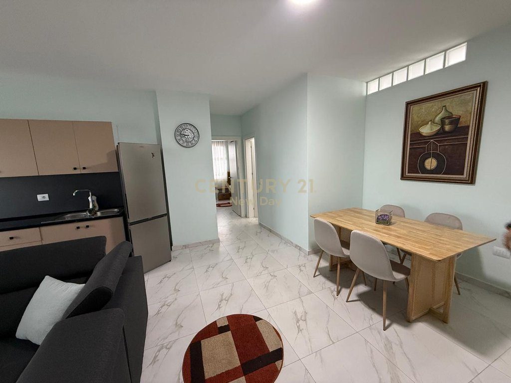 JEPET APARTAMENT 2+1+2T ME QIRA PRANE GALAKTIKUT!
