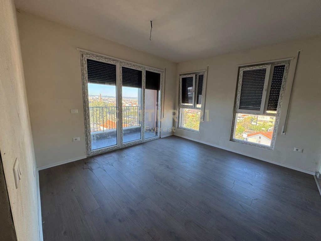 DON BOSKO, SHESIM APARTAMENT 2+1+2