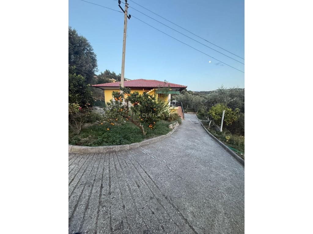 SHITET SHTËPI PRIVATE NË AFËRSI TË FSHATIT KANINË, VLORË!!!
