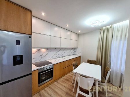 Dubleks 3+2 Për Shitje në Kodra e Diellit Residence, Tiranë - 400,000€ | 230.20 m²