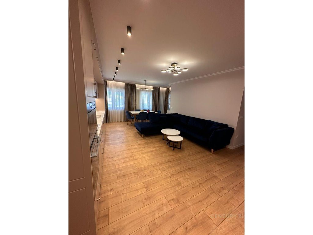 Apartament 3+1+Post Parkimi ne rrugen Jordan Misja!