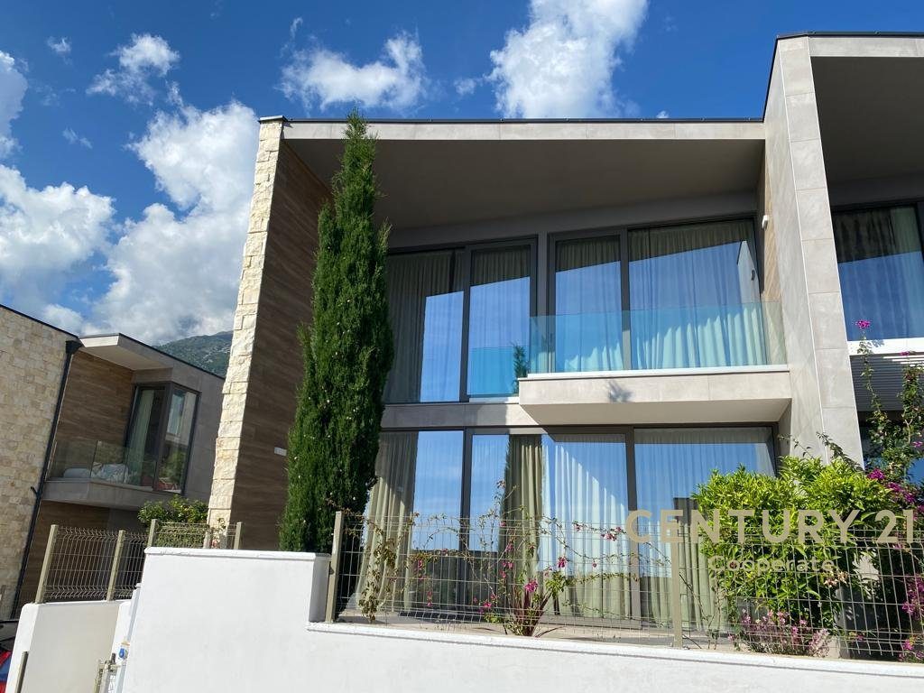 SHESIM VILË NË OLEA RESIDENCE - PAMJE NGA DETI