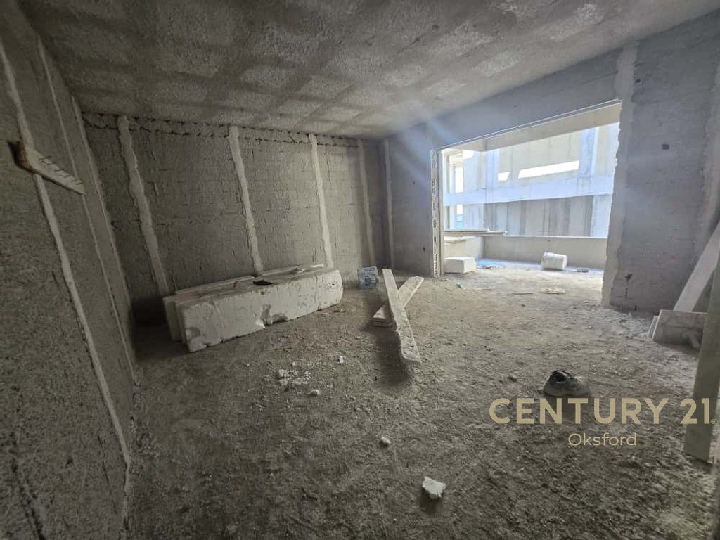 APARTAMENT 1+1 PER SHITJE NE SARANDË