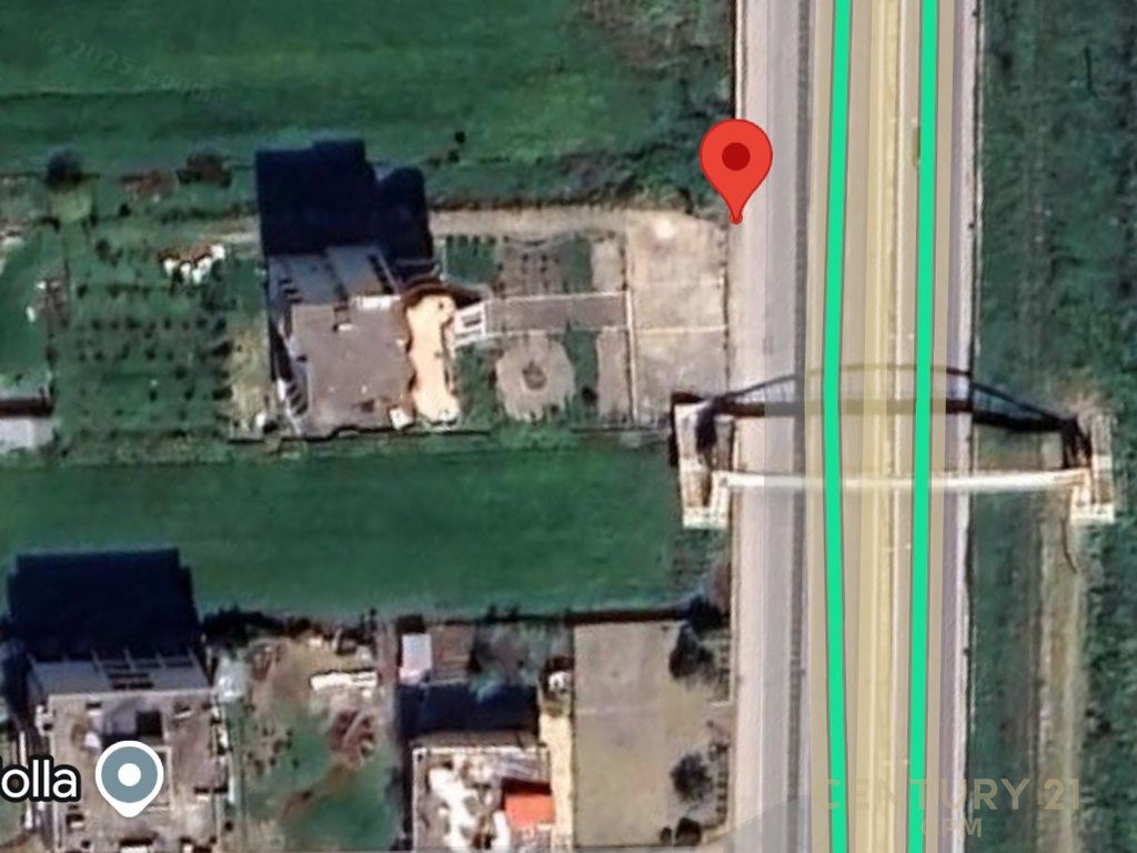 Shitet godinë + truall në një nga vendndodhjet më strategjike të Shqipërisë – midis Qerretit dhe Kavajës, buzë autostrad...