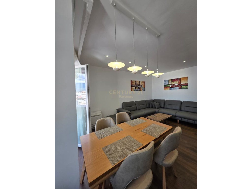 Apartament 2+1+2 Me Qira në Rrugën Mine Peza, Tiranë -  | 90 m²
 (i gatshëm për AirBnB)