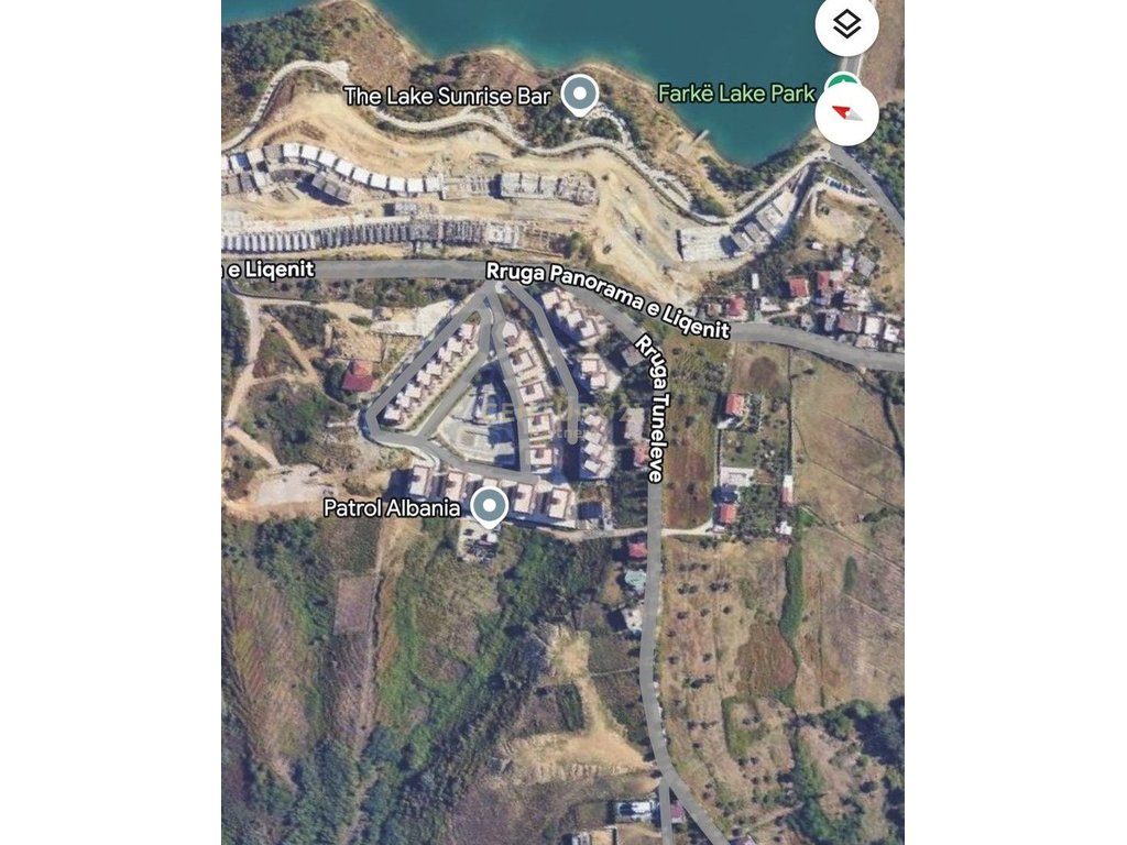 SHITET TOKE 2000M2 NE FARKE AFER LIQENIT TE FARKES