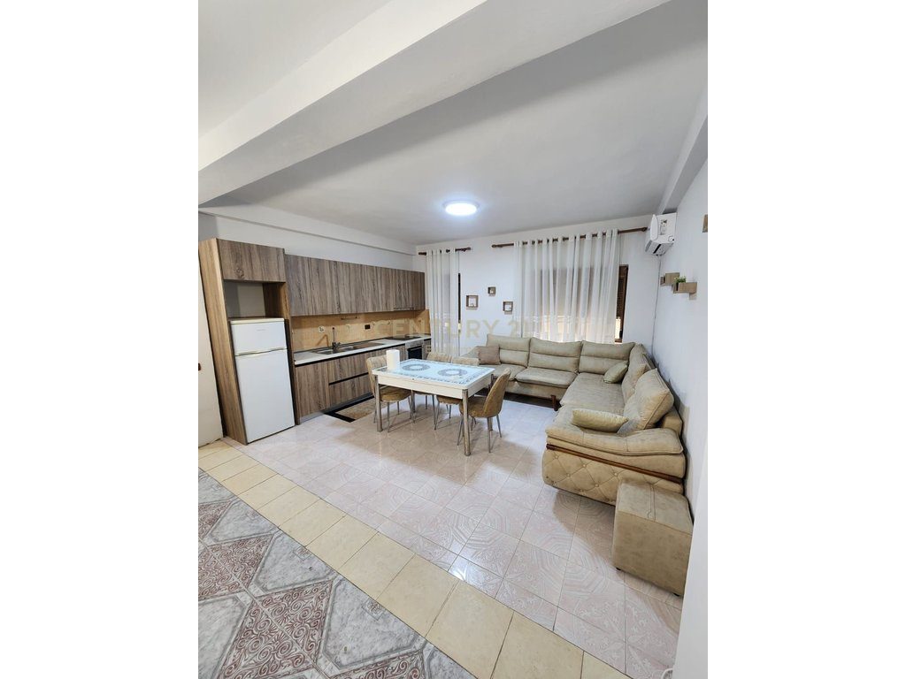 Apartament 1+1 Me Qira në Durrës !!