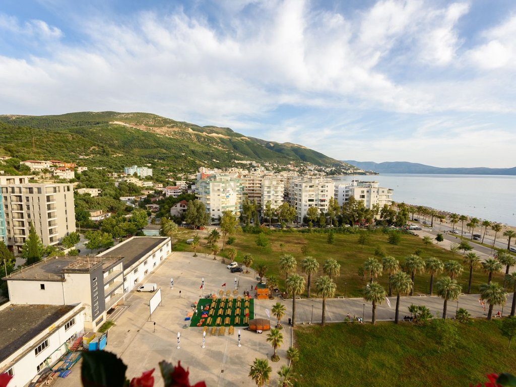 Shesim Apartament 1+1 dhe 1 Studio  në Lungomare, Vlorë  | 117 m² !