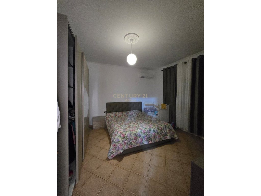 Shtëpi  private në shitje Univers City , Tiranë | 330 m²!