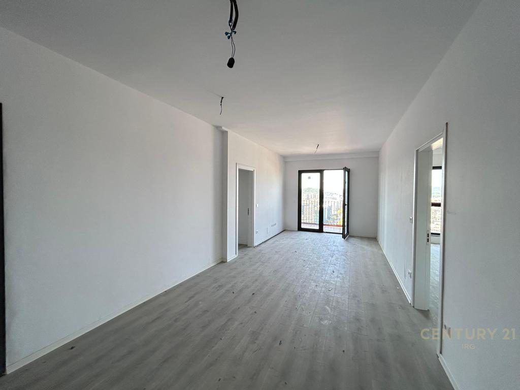 APARTAMENT 2+1+2 TEK TIRANA GARDEN BUILDING