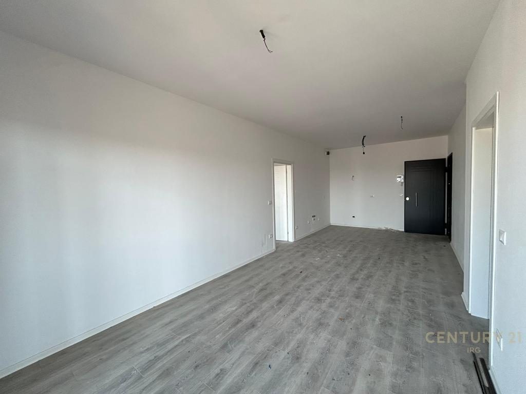 APARTAMENT 2+1+2 TEK TIRANA GARDEN BUILDING