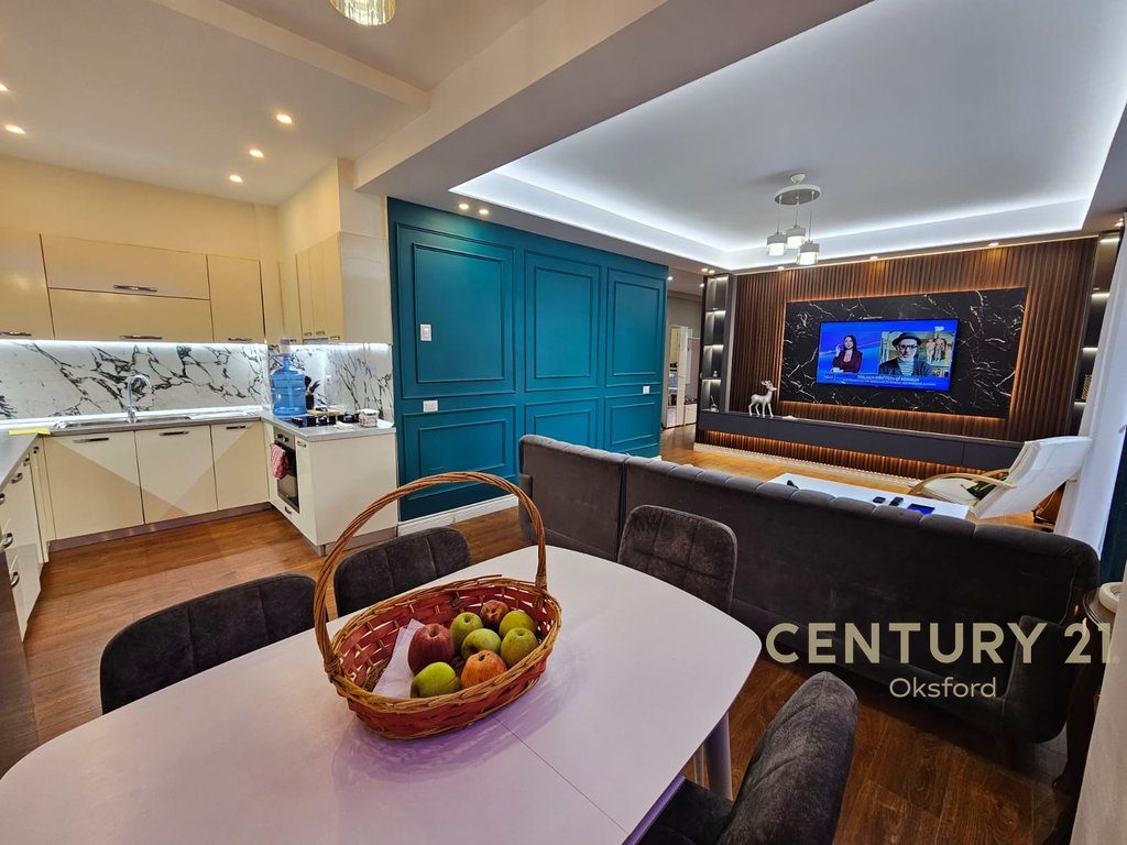 SHESIM APARTAMENT 2+1 PLUS VERANDE NE YZBERISHT!