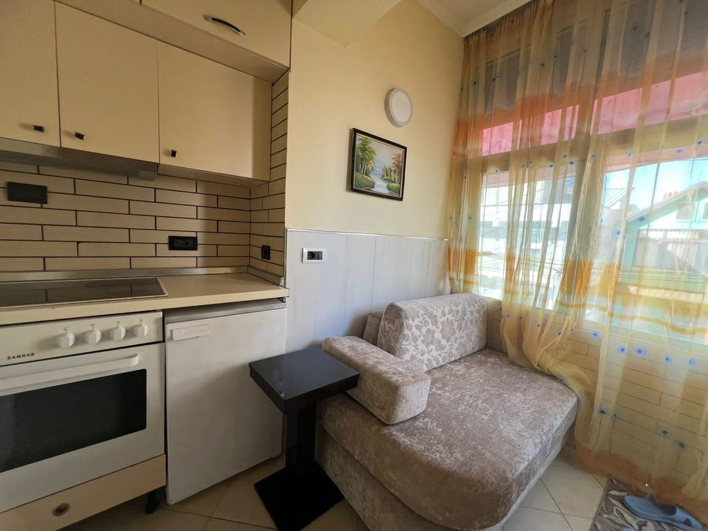 Apartament 1+1 Me Qira në Frigoriferi, Tiranë