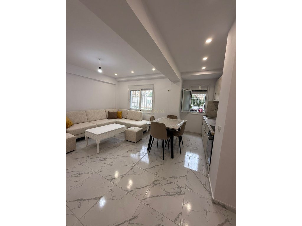 JEPET ME QIRA APARTAMENT 1+1 TEK “TREGU I ORIZIT”, VLORE