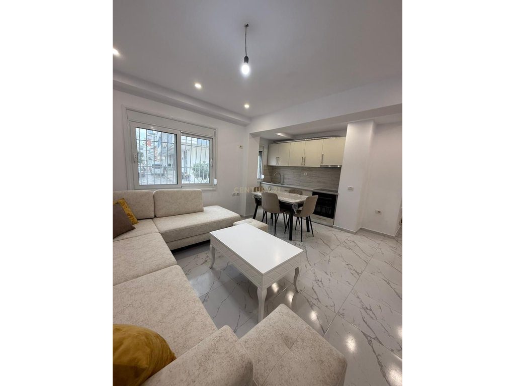 JEPET ME QIRA APARTAMENT 1+1 TEK “TREGU I ORIZIT”, VLORE