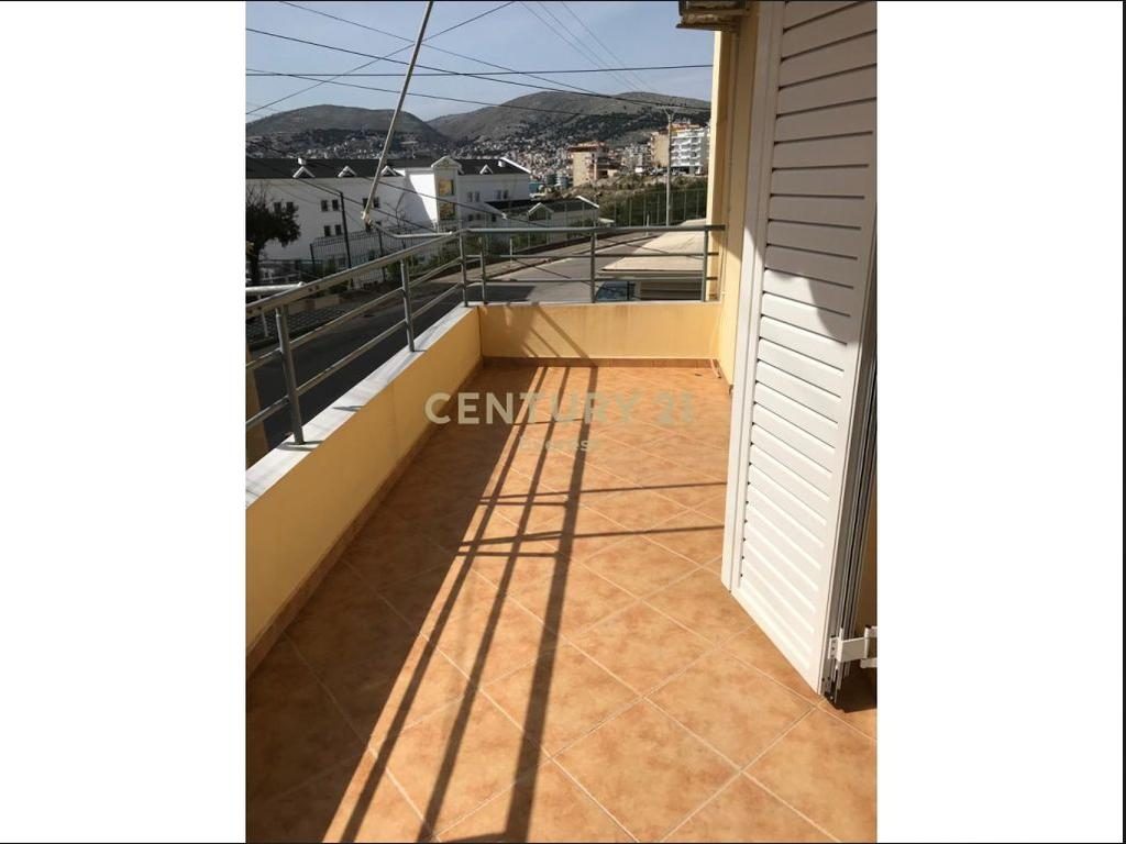 SARANDË, SHESIM APARTAMENT 1+1