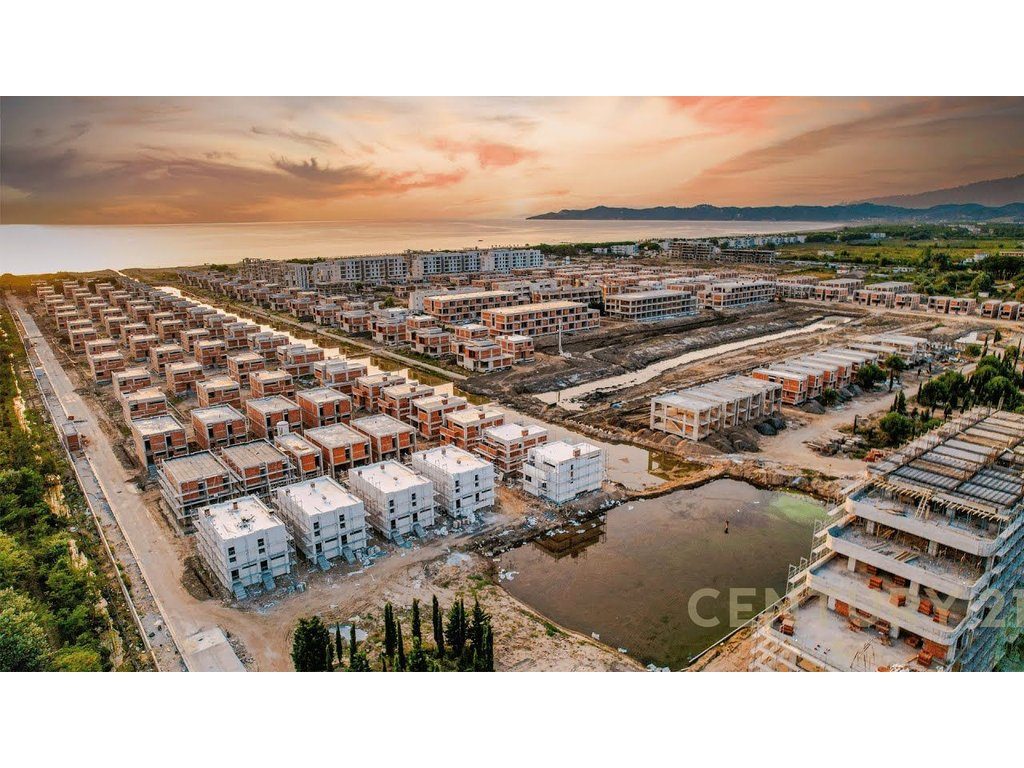 VILE PER SHITJE NE KOMPLEKSIN "Turquoise Marina"!!!