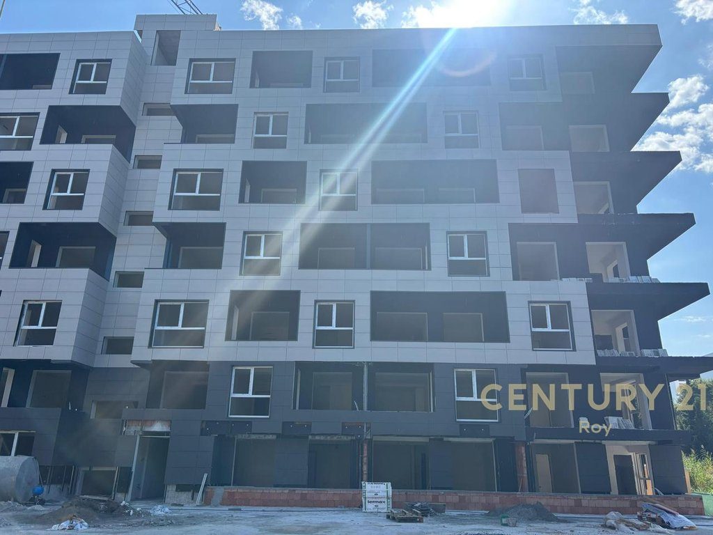 SHITET APARTAMENT 1+1 MONTEVIDEO RESIDENCE TE MALI ROBIT!