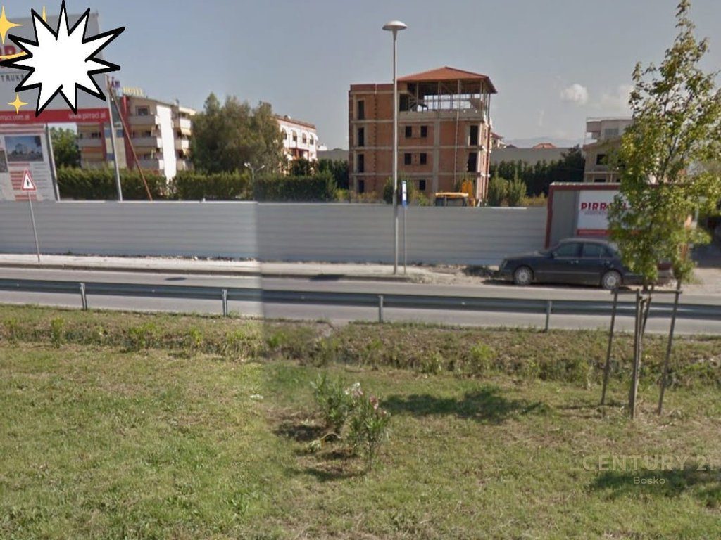 SHITET GODINE 3 - KATESHE NE AUTOSTRADEN TIRANE - DURRES !